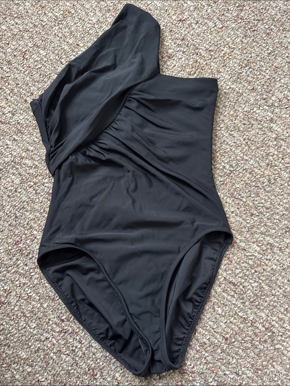 Magicsuit Goddess Swimsuit Size 14 Black One Shoulder One Piece Underwire